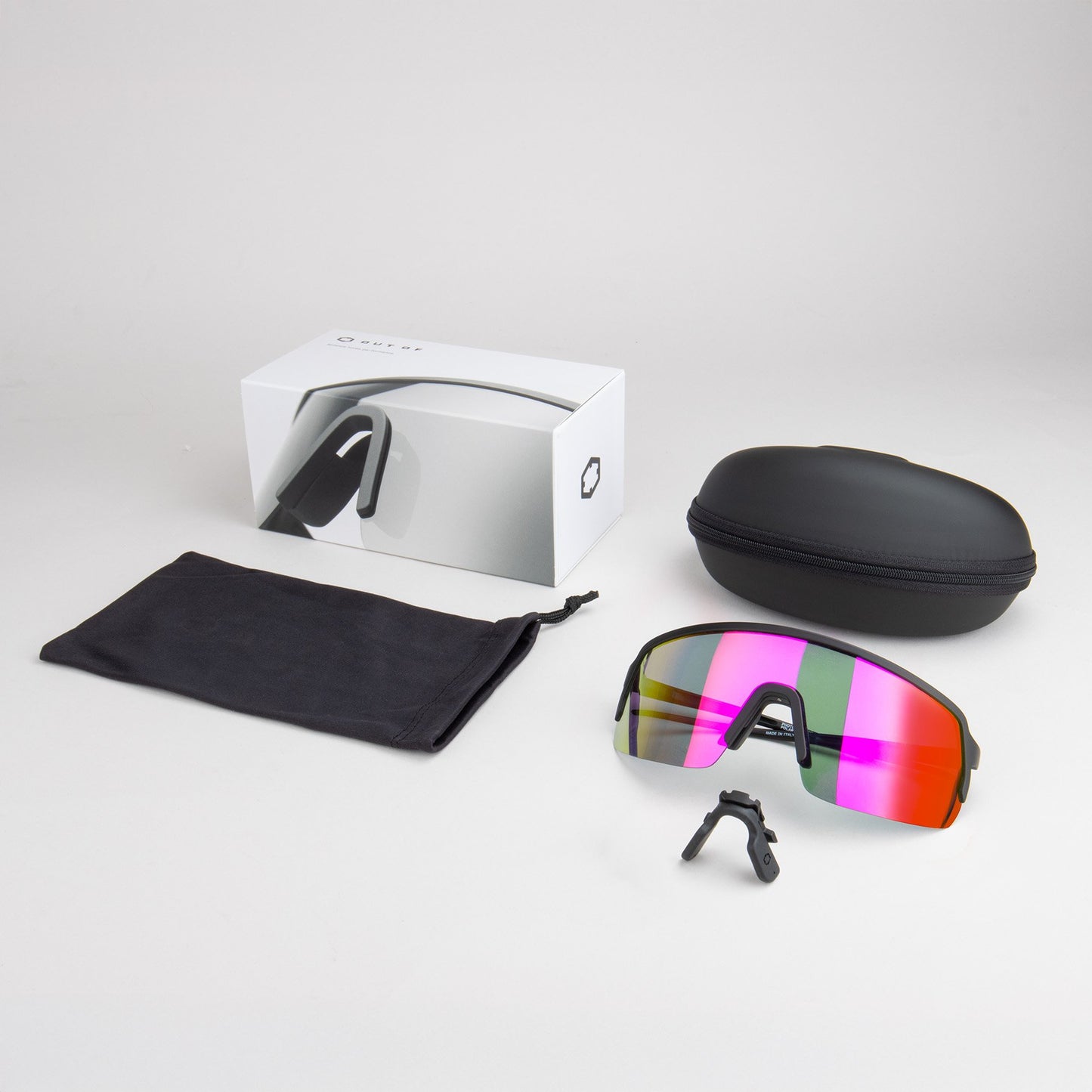 OUT OF | Piuma - Magma M