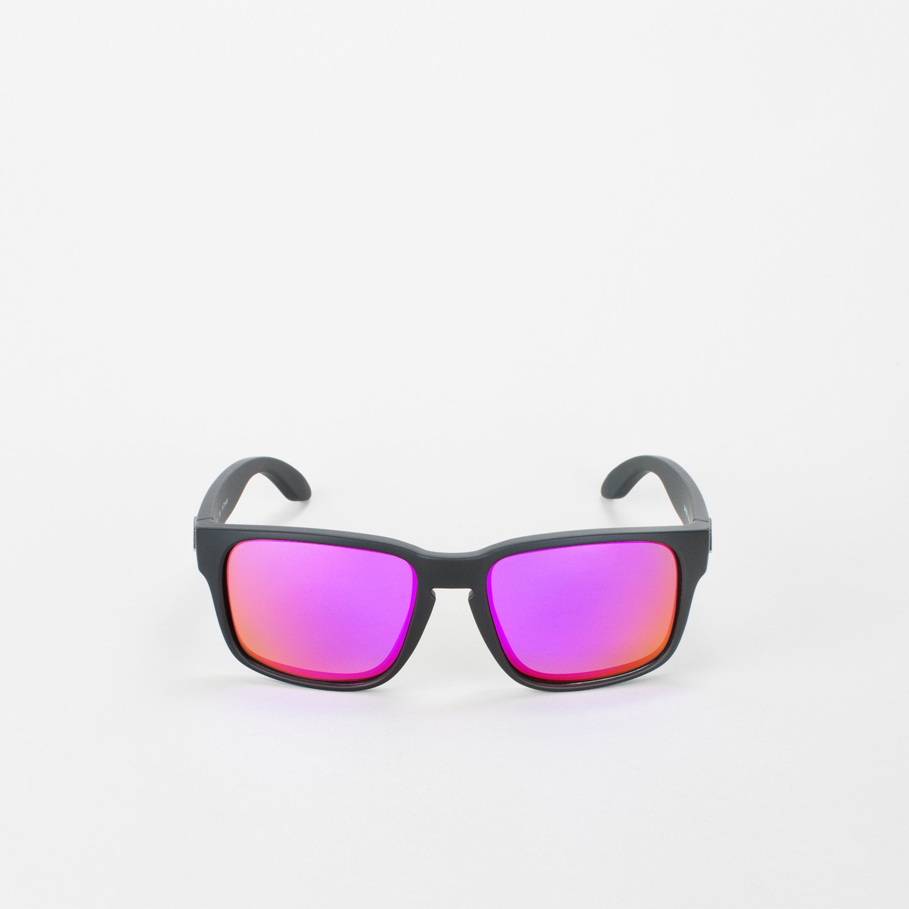 OUT OF | Swordfish - Black